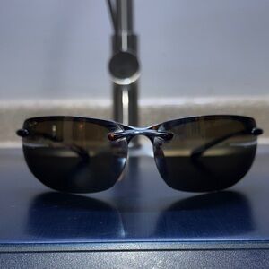 Maui Jim Banyans sunglasses very good condition